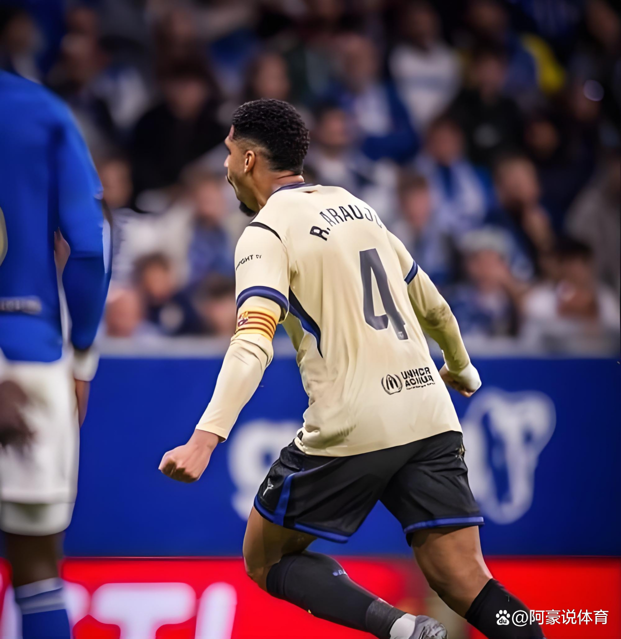 九游娱乐官方-太狠了！集结日AC米兰调整名单以备欧超杯C罗在RNG比赛中赛况扑朔迷离，今夜亚特兰大备战葡超的简单介绍