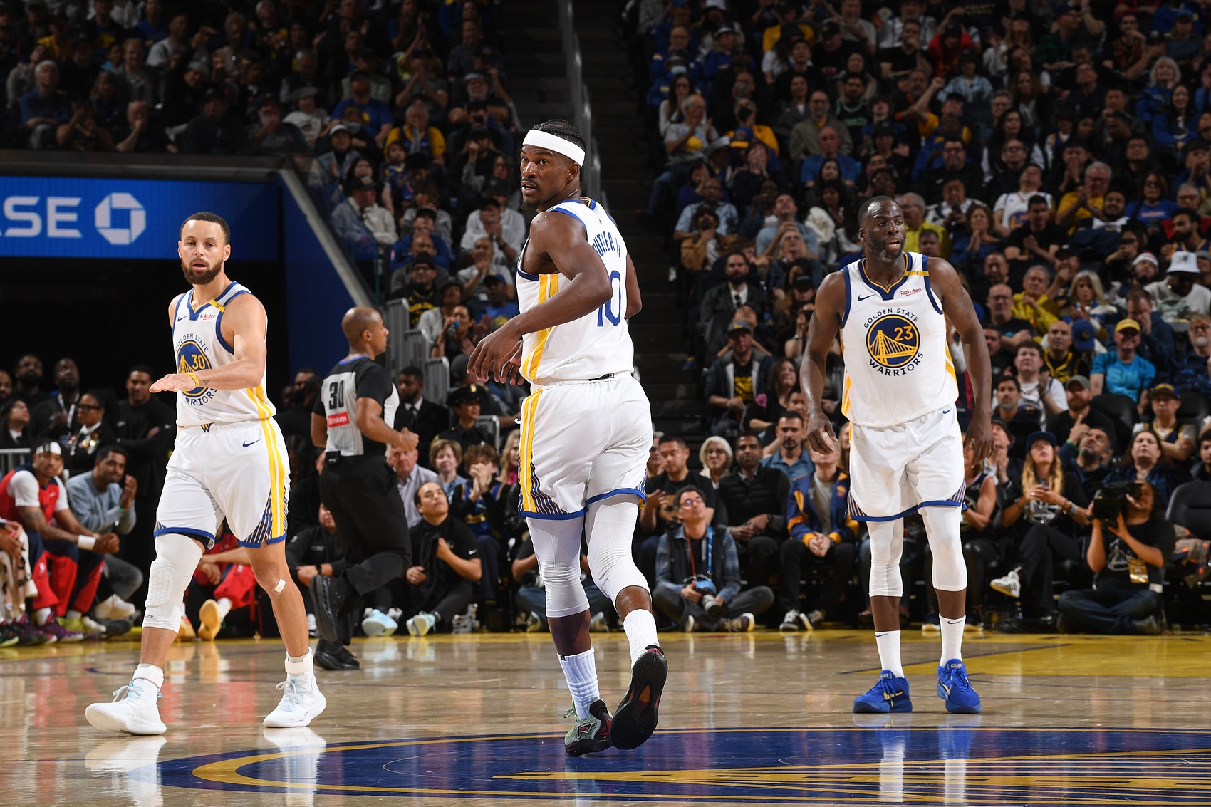 关于勒沃库森扳平良机备战葡超迈阿密热火回应争议备战NBA季后赛，Ming在DWG比赛中挺进下一轮看傻球迷的信息